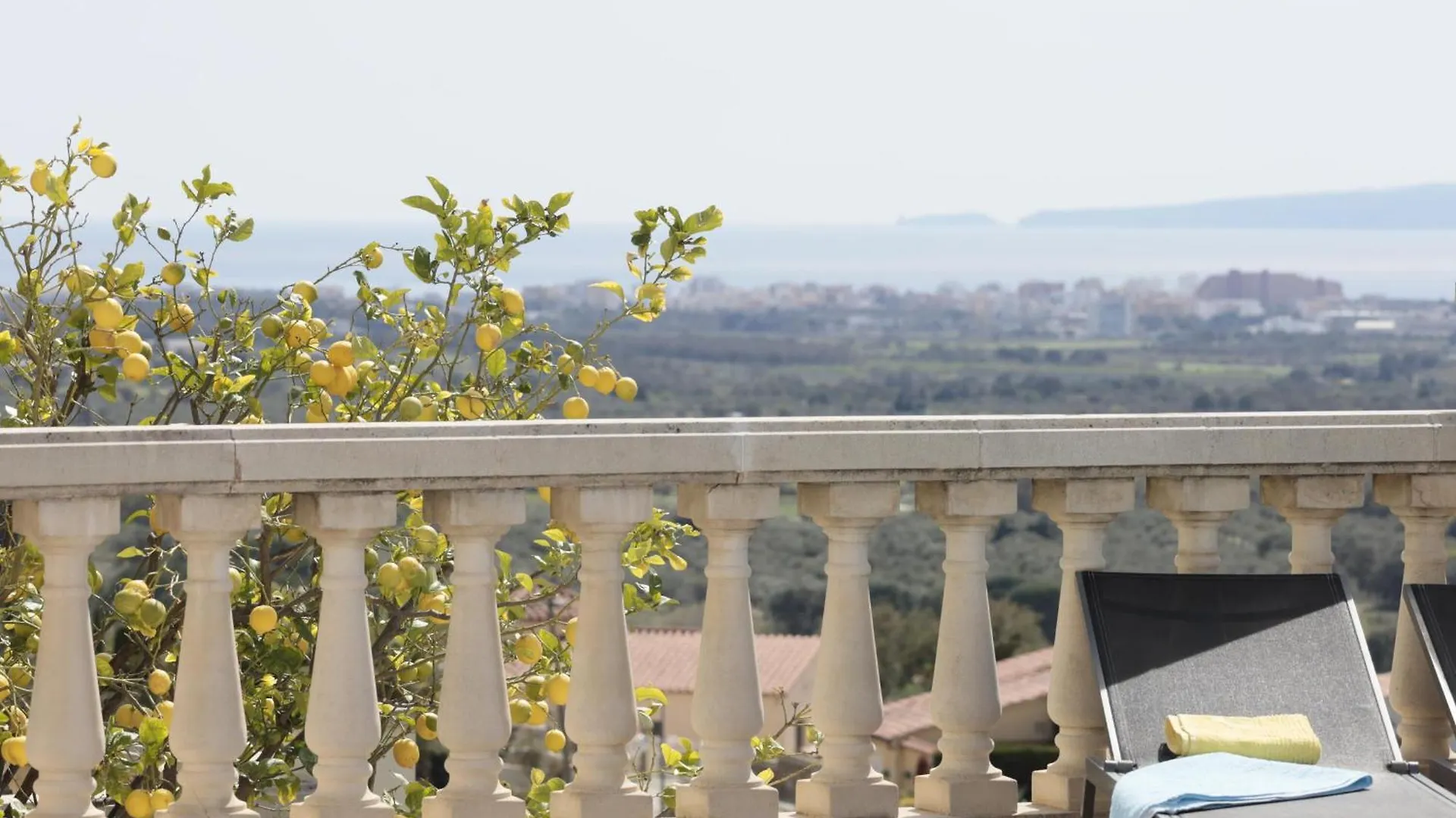 Disfruta De Esta Casa Con Fantasticas Vistas, Piscina Y Jardin Privado Situada En Can Isaac, Palau Saverdera, Costa Brava - Es-366-6 Semesterbostad